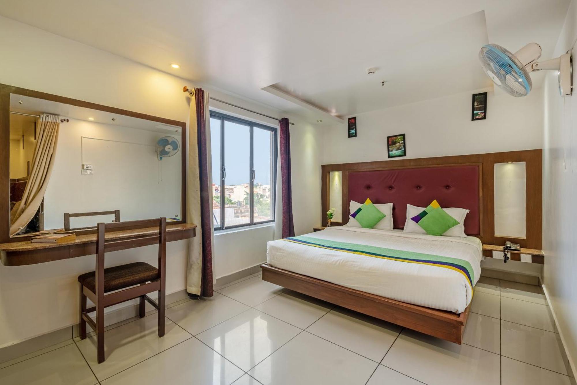 Treebo South Avenue, 700 Mts From Promenade Beach Pondichéry Extérieur photo